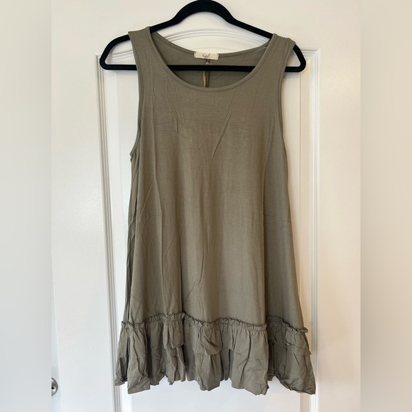 NWT Easel Tank Double Ruffle Shirt Dress Or Tunic Top - Picture 2 of 7